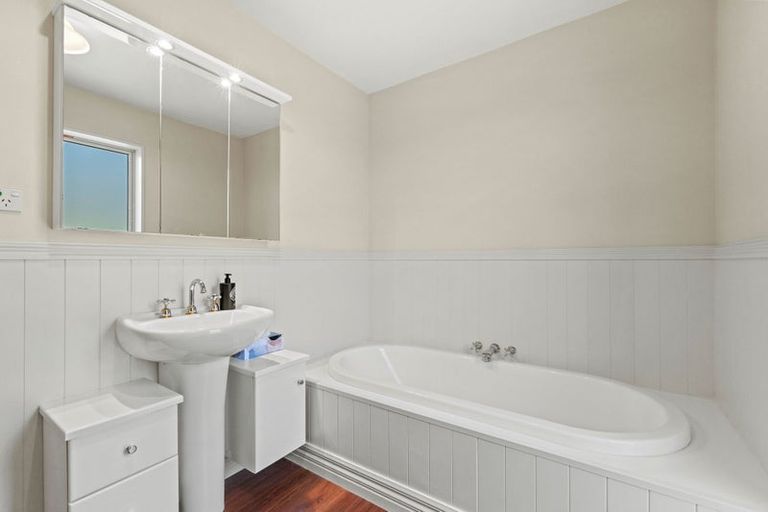 Photo of property in 9 Westview Place, Huntsbury, Christchurch, 8022