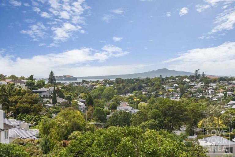 Photo of property in 19c Westbourne Road, Remuera, Auckland, 1050