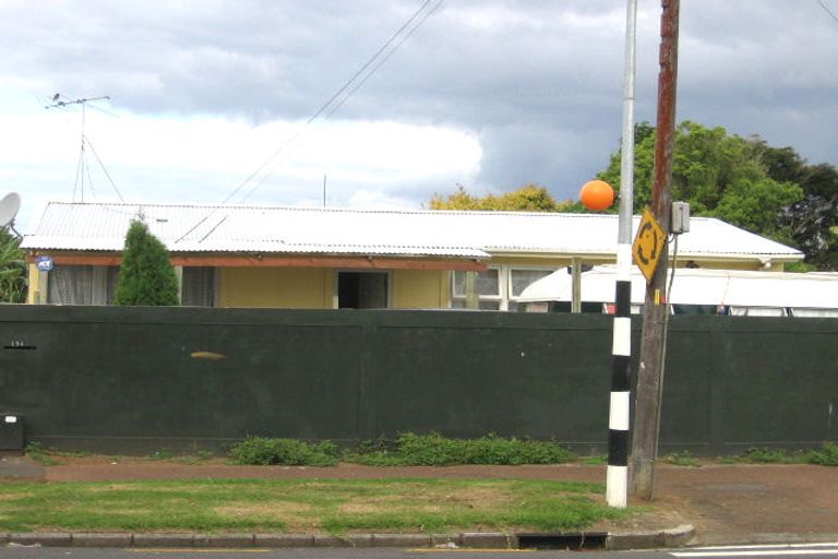 Photo of property in 194a Pilkington Road, Point England, Auckland, 1072