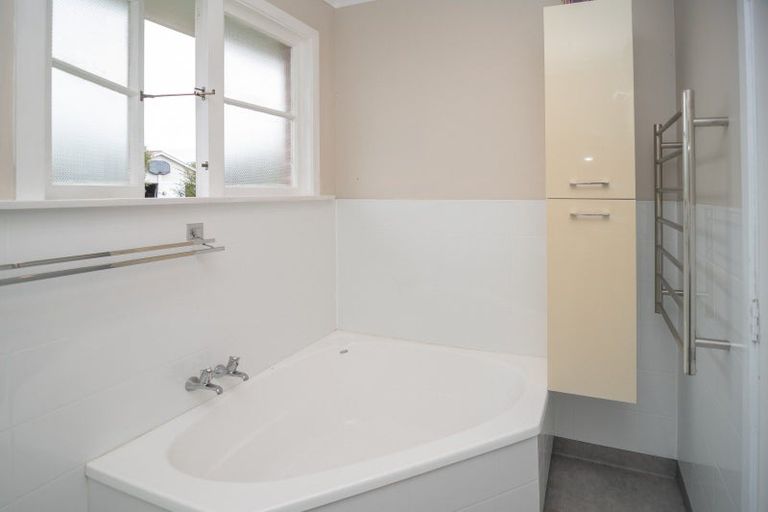 Photo of property in 12 Richard Pearse Drive, Temuka, 7920