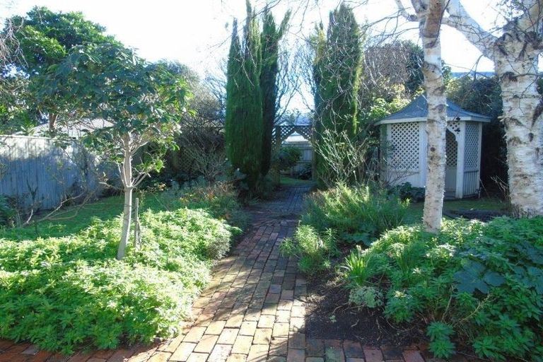 Photo of property in 39 Richmond Street, Petone, Lower Hutt, 5012