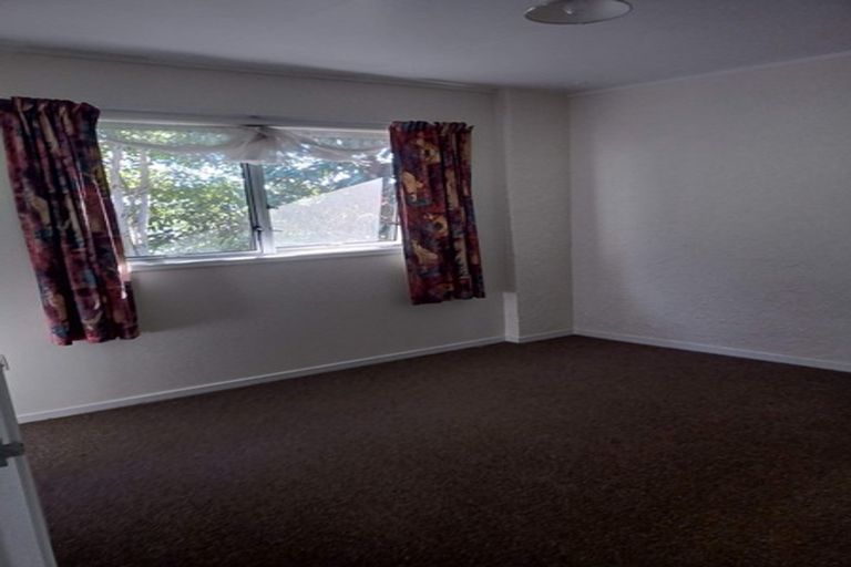 Photo of property in 16b Memorial Drive, Parahaki, Whangarei, 0112