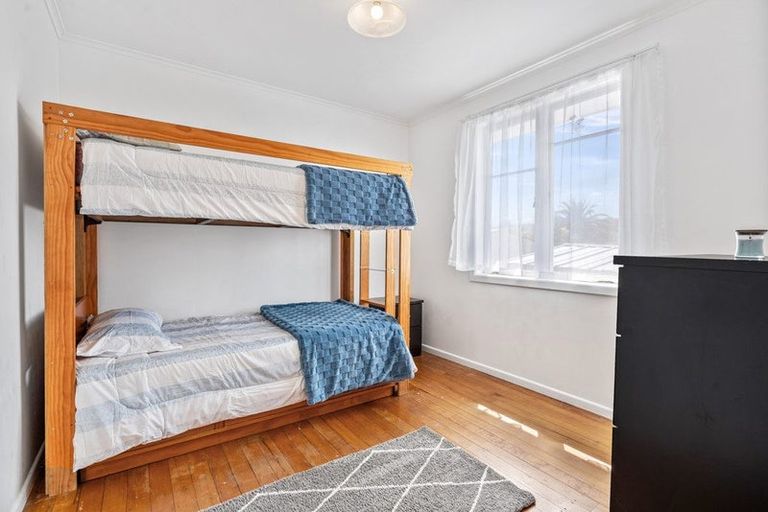 Photo of property in 5 Church Street, Onerahi, Whangarei, 0110