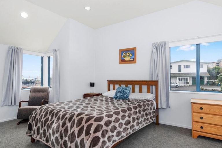 Photo of property in 24a Terrace Avenue, Mount Maunganui, 3116