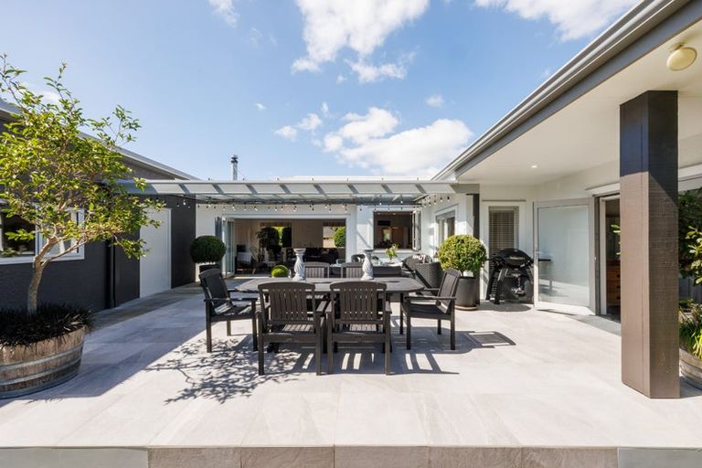 Photo of property in 92 Marne Street, Hokowhitu, Palmerston North, 4410