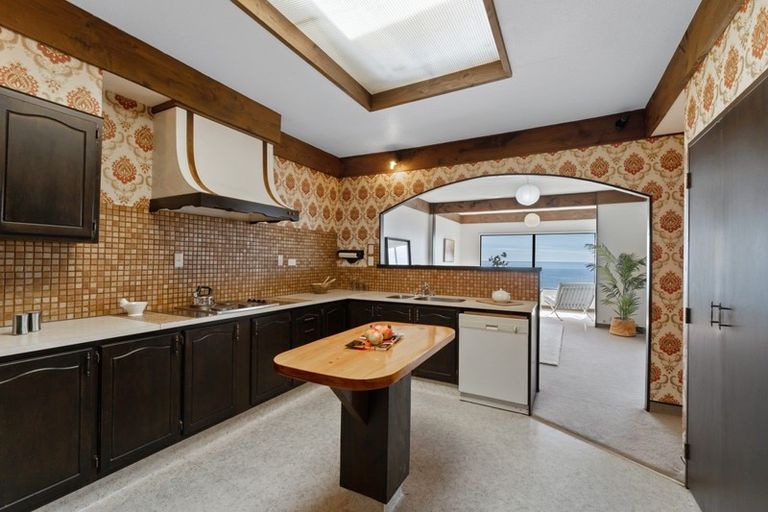 Photo of property in 44 Tireti Road, Titahi Bay, Porirua, 5022