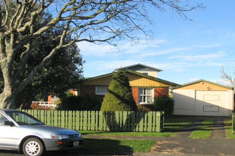 Photo of property in 81 Morrow Avenue, St Andrews, Hamilton, 3200