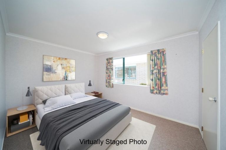 Photo of property in 16 Blake Street, Waitara, 4320