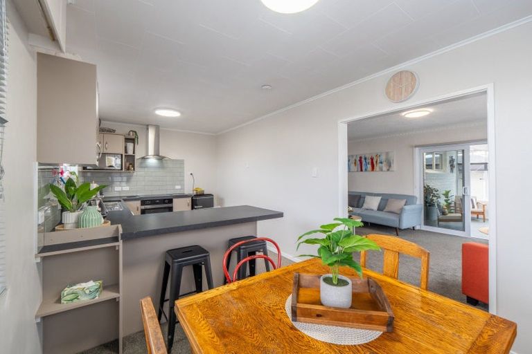 Photo of property in 45 Edinburgh Crescent, Waikiwi, Invercargill, 9810