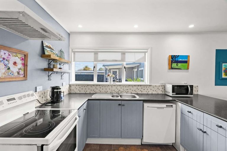 Photo of property in 1013 Willowpark Road North, Mayfair, Hastings, 4122