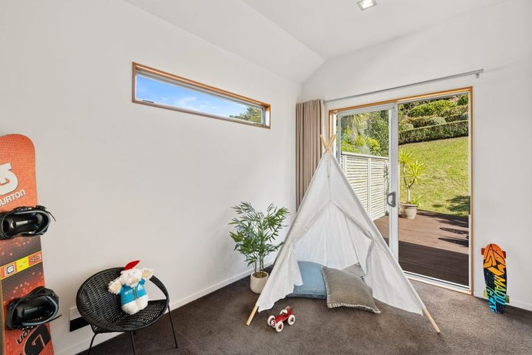 Photo of property in 27 Waverton Terrace, Churton Park, Wellington, 6037