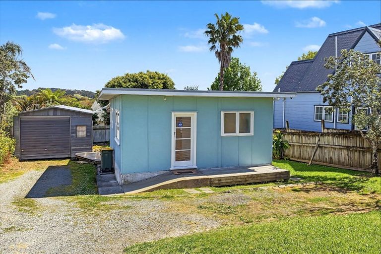Photo of property in 6 Foster Crescent, Snells Beach, 0920