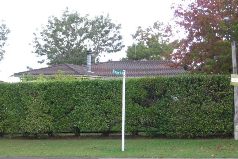 Photo of property in 18 Sunvue Road, Glen Eden, Auckland, 0602