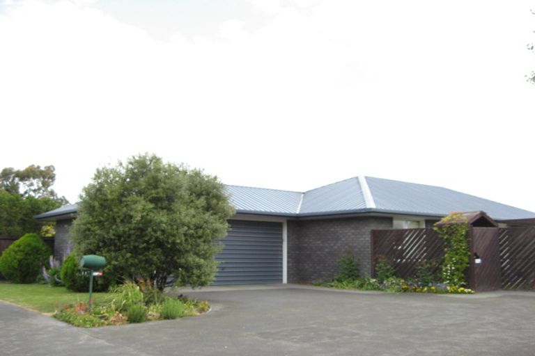 Photo of property in 11 Country Lane, Rangiora, 7400