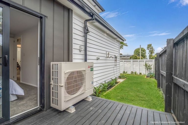 Photo of property in 56 Mckean Avenue, Manurewa, Auckland, 2102