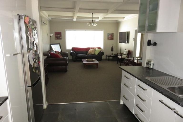 Photo of property in 85 Fraser Avenue, Johnsonville, Wellington, 6037