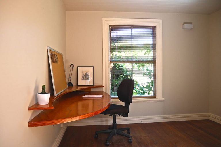 Photo of property in 4 Nikau Street, Newtown, Wellington, 6021