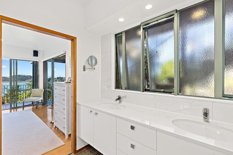 Photo of property in 34 Ridge Road, Mahurangi East, Warkworth, 0982