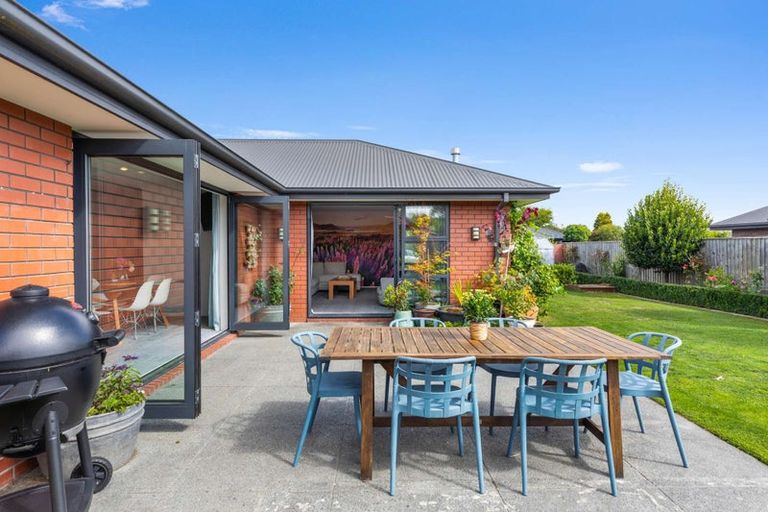 Photo of property in 11 Larne Place, Belfast, Christchurch, 8051