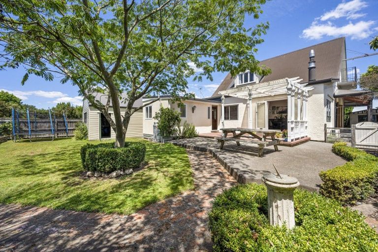 Photo of property in 16 Arbuckle Road, Frimley, Hastings, 4120