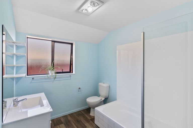 Photo of property in 8 Romanee Lane, Wigram, Christchurch, 8025