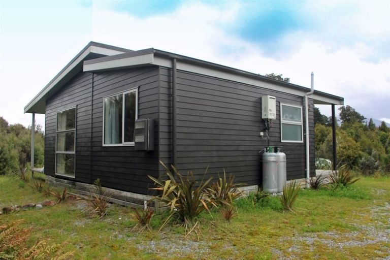 Photo of property in 78 Beechwater Drive, Arnold Valley, 7872