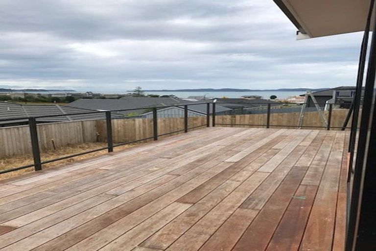 Photo of property in 10 Ariel Place, Snells Beach, 0920