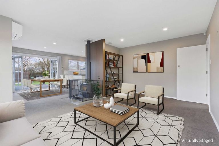 Photo of property in 130 Grimseys Road, Redwood, Christchurch, 8051