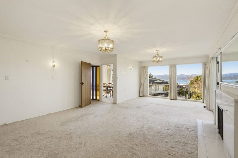 Photo of property in 48 Rama Crescent, Khandallah, Wellington, 6035