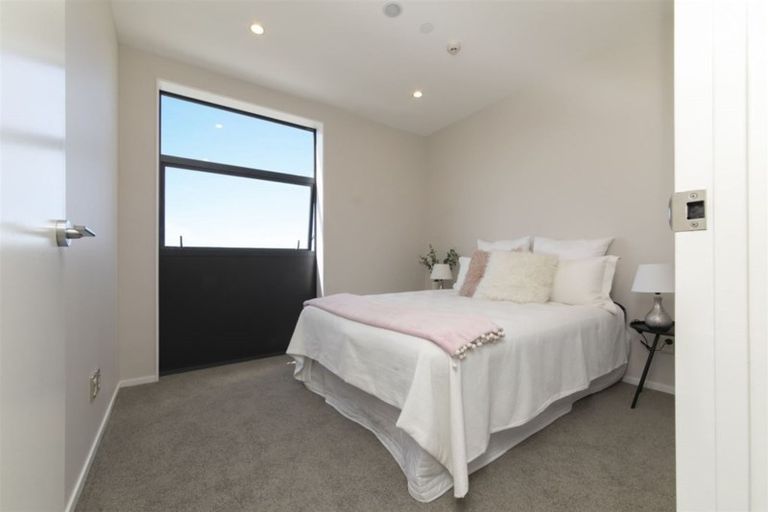 Photo of property in 305/2 Onekiritea Road, Hobsonville, Auckland, 0616