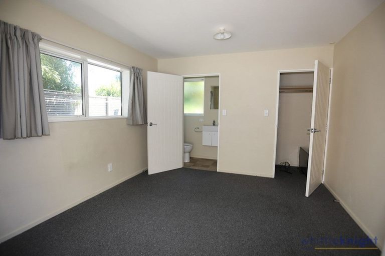 Photo of property in 126 Waimairi Road, Ilam, Christchurch, 8041