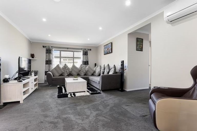 Photo of property in 4 Kaki Lane, Takanini, 2112