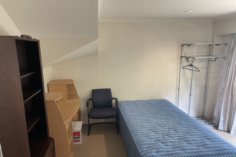 Photo of property in 10/5 Malcolm Lane, Thorndon, Wellington, 6011