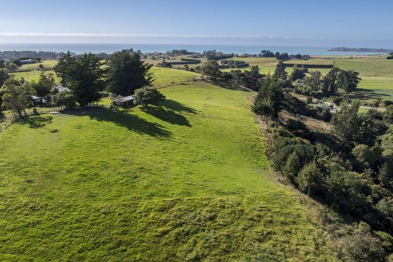 Photo of property in 83 Duncan Road, Hampden, 9410