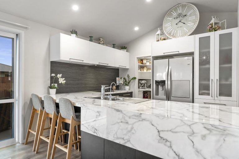 Photo of property in 133 The Boulevard, Papamoa Beach, Papamoa, 3118