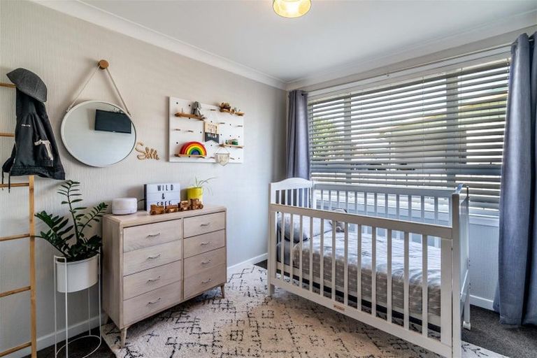 Photo of property in 15 Weka Street, Waikiwi, Invercargill, 9810