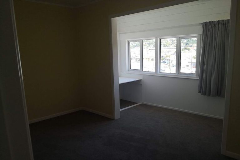 Photo of property in 1a Lonsdale Crescent, Rongotai, Wellington, 6022