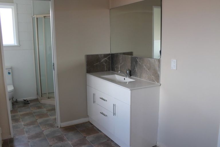 Photo of property in 51 Halver Road, Hillpark, Auckland, 2102