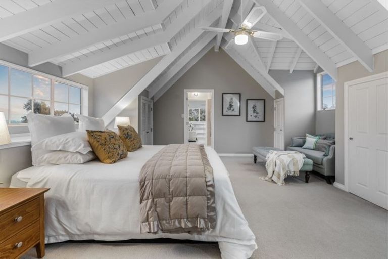 Photo of property in 7 Dene Court Lane, Greenhithe, Auckland, 0632