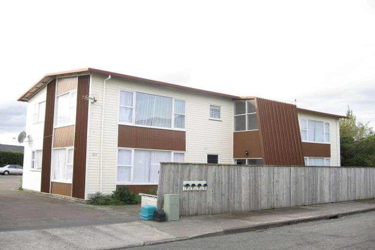 Photo of property in 3/255 Waterloo Road, Hutt Central, Lower Hutt, 5011