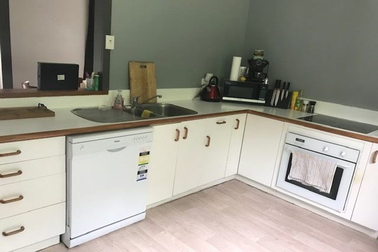 Photo of property in 36 Chaucer Road South, Hospital Hill, Napier, 4110