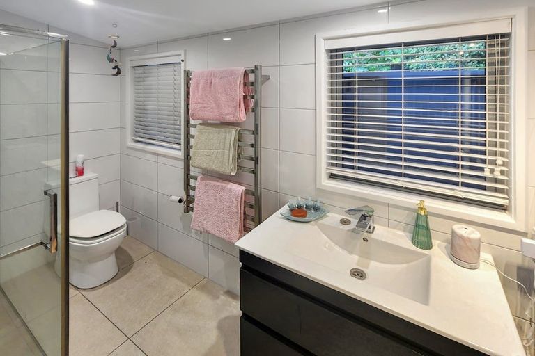 Photo of property in 29 Burns Road, Hospital Hill, Napier, 4110