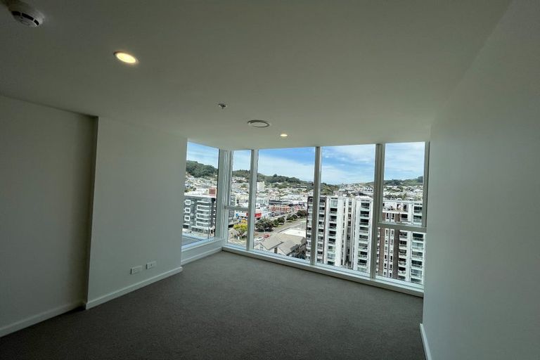 Photo of property in 1103/10 Alpha Street, Te Aro, Wellington, 6011