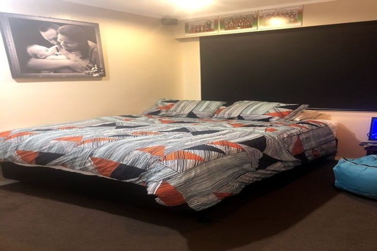 Photo of property in 36 Stanley Road, Glenfield, Auckland, 0629