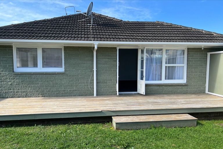 Photo of property in 1/405 Lake Road, Takapuna, Auckland, 0622