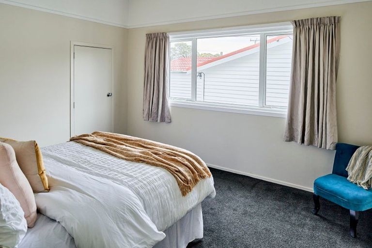 Photo of property in 2 Tarawera Road, Johnsonville, Wellington, 6037