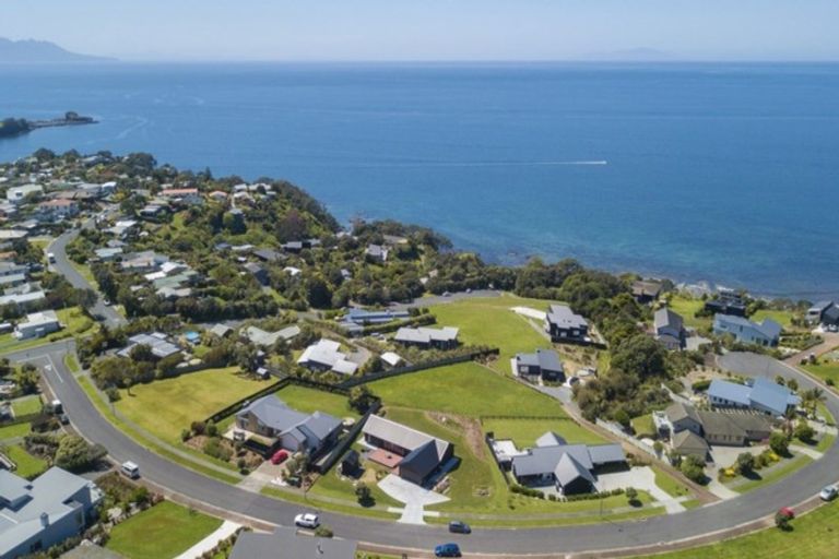 Photo of property in 23-25 Lax Crescent, Leigh, 0985