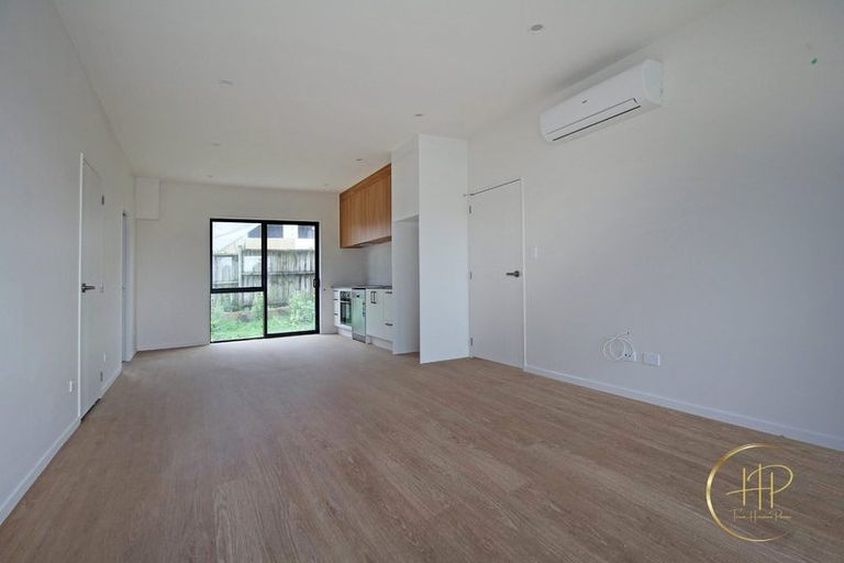 Photo of property in 27c Swaffield Road, Papatoetoe, Auckland, 2025
