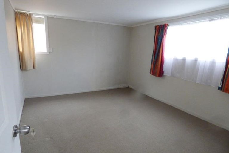 Photo of property in 12 Boundary Road, Clover Park, Auckland, 2019