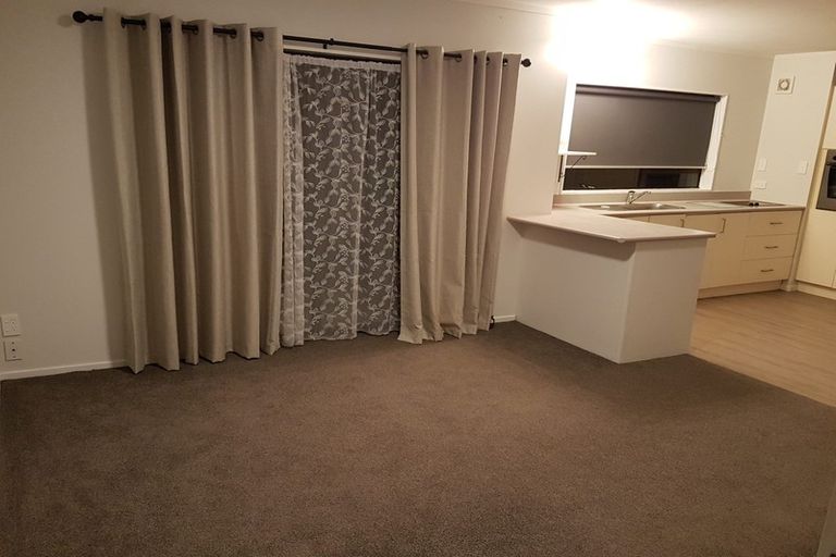 Photo of property in 7 Bay Vista Drive, Red Beach, 0932